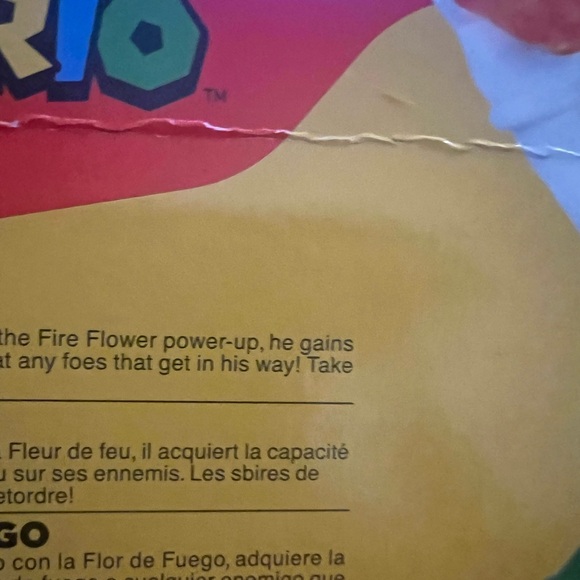 New sealed Super Mario Luigi with Fireball - Picture 5 of 7